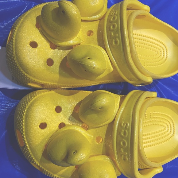 Peep X Crocs classic clog - Picture 2 of 3